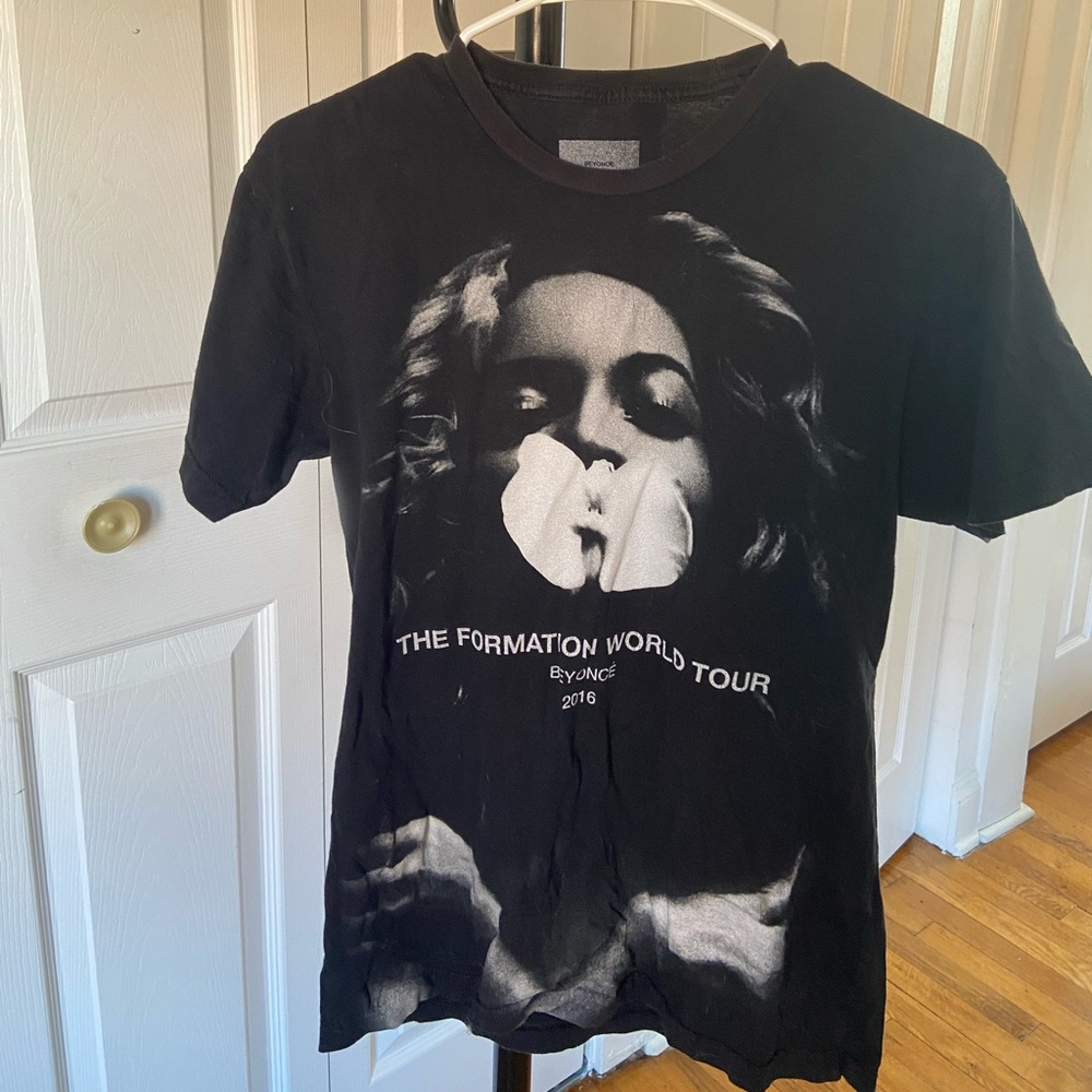 Beyoncé concert tshirt